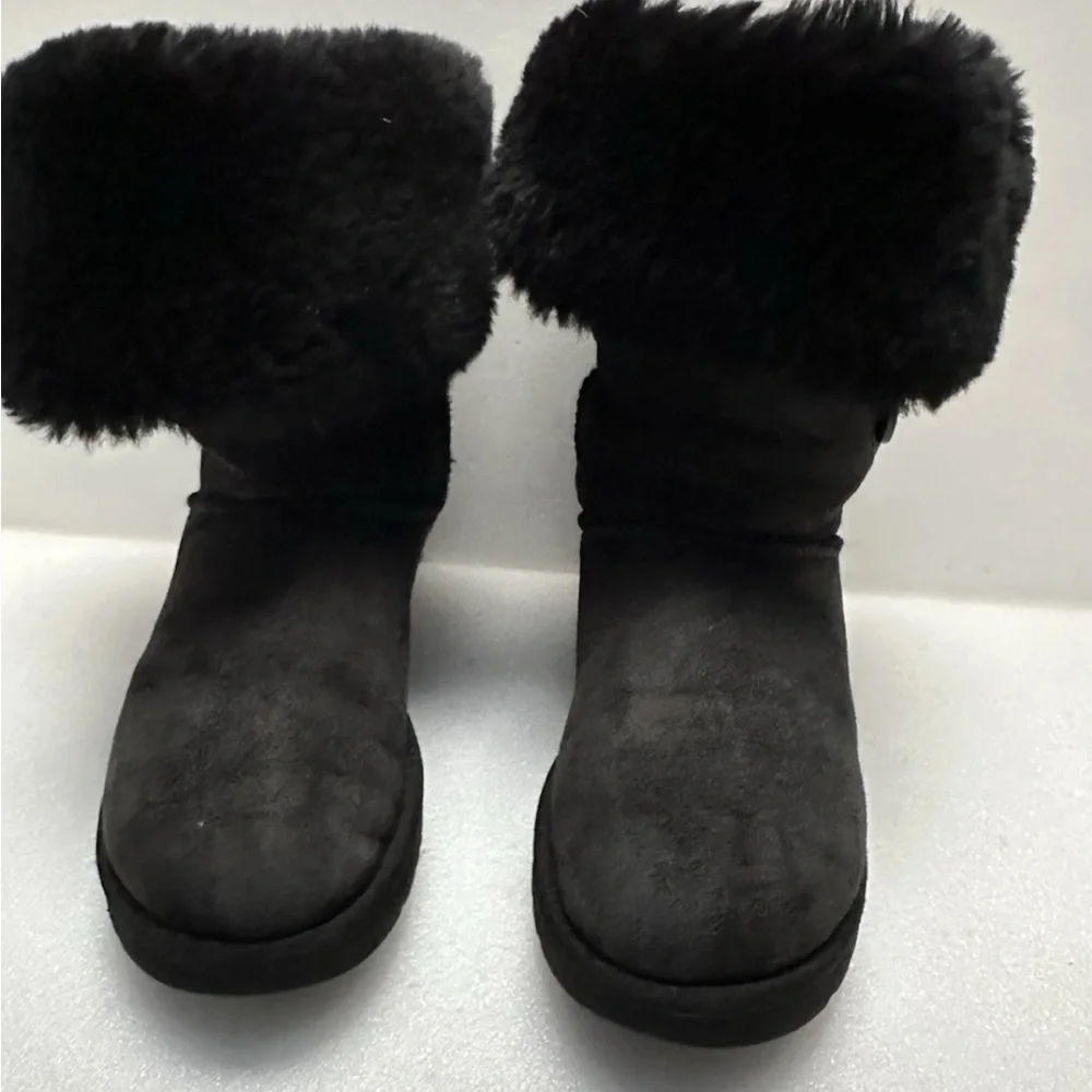 UGG Boots Women SIZE 7 Bailey Button Triplet II Shearling Black Leather CLEAN!!